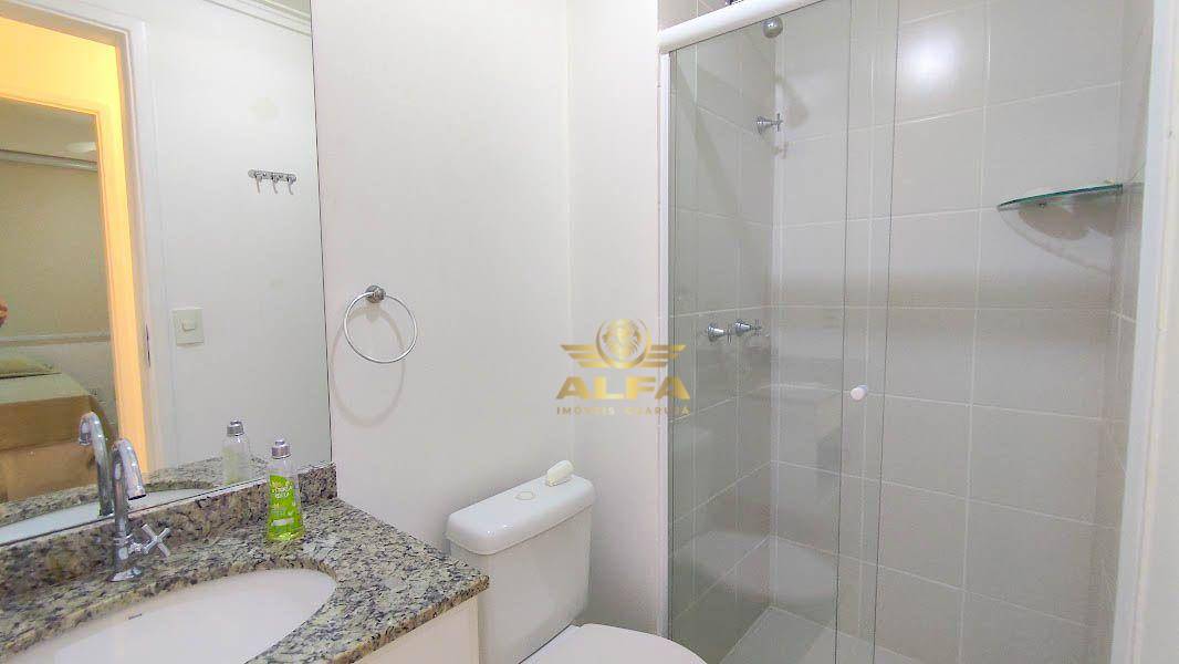 Apartamento à venda com 2 quartos, 70m² - Foto 12