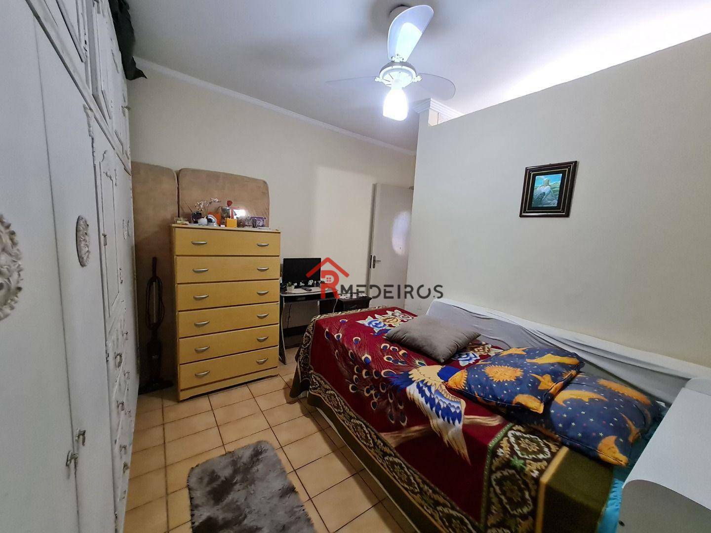 Apartamento à venda com 2 quartos, 70m² - Foto 12