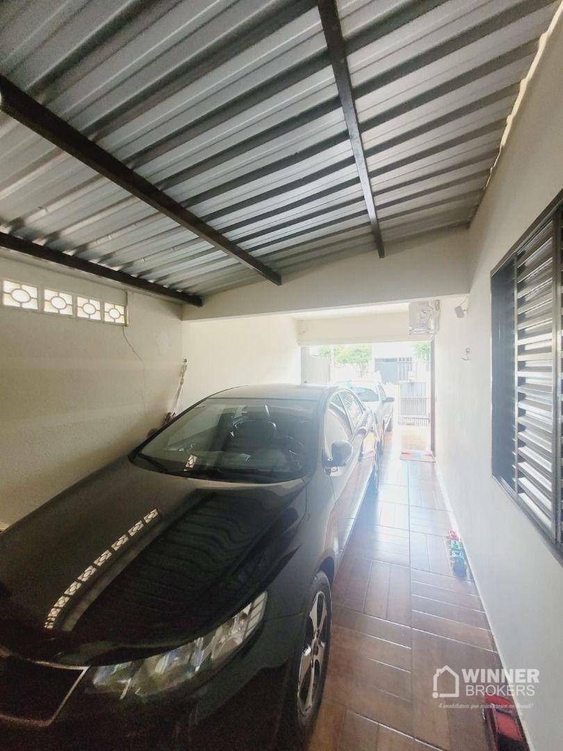 Casa à venda com 3 quartos, 100m² - Foto 3