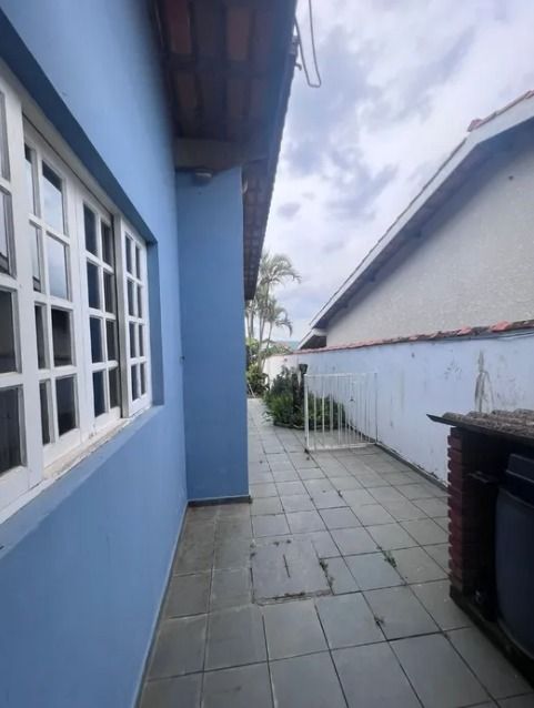 Casa de Condomínio à venda com 4 quartos, 200m² - Foto 28