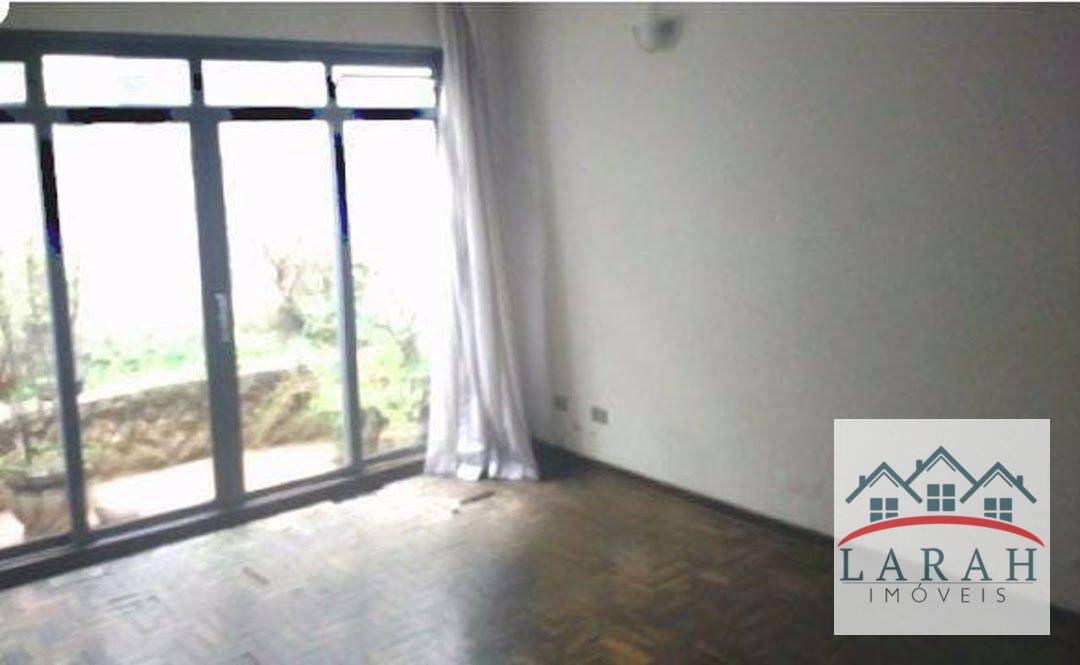 Casa à venda com 3 quartos, 200m² - Foto 18