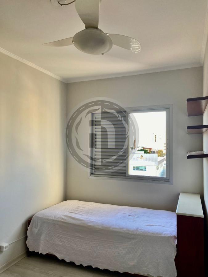 Apartamento à venda com 3 quartos, 200m² - Foto 24