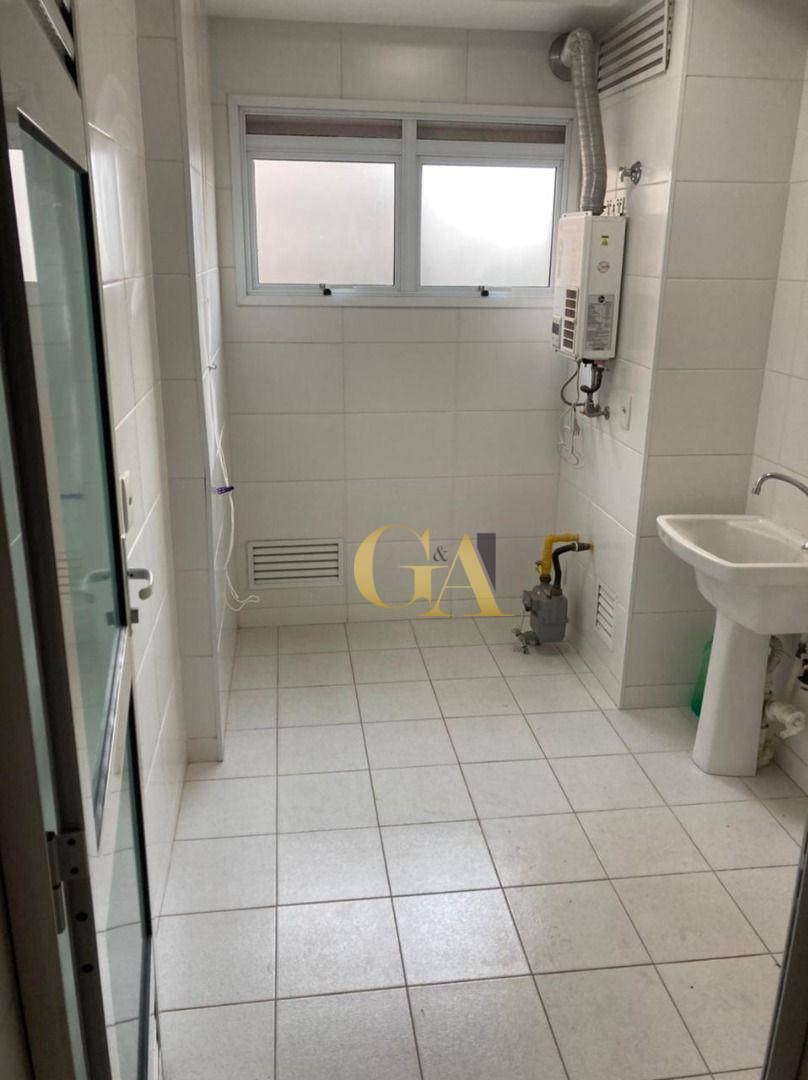 Apartamento à venda com 2 quartos, 79m² - Foto 5