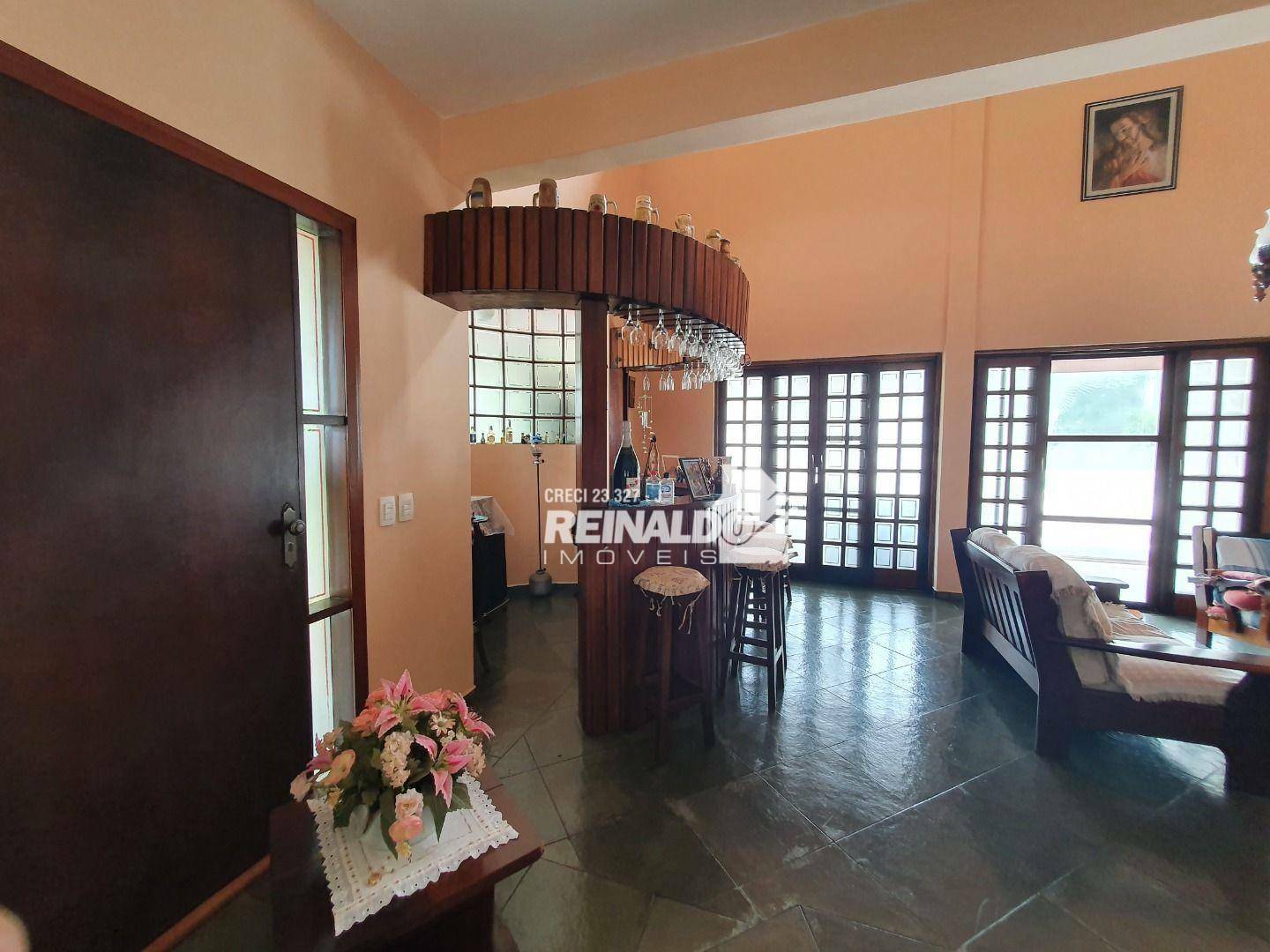 Casa de Condomínio à venda e aluguel com 5 quartos, 542m² - Foto 17