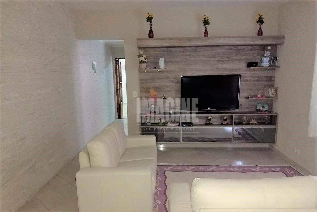 Sobrado à venda com 4 quartos, 410m² - Foto 1