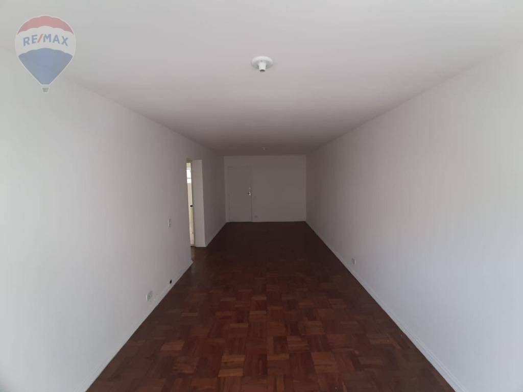 Apartamento para alugar com 2 quartos, 90m² - Foto 7