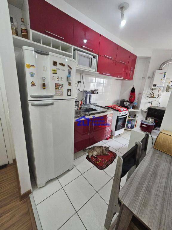 Apartamento à venda com 2 quartos, 55m² - Foto 10