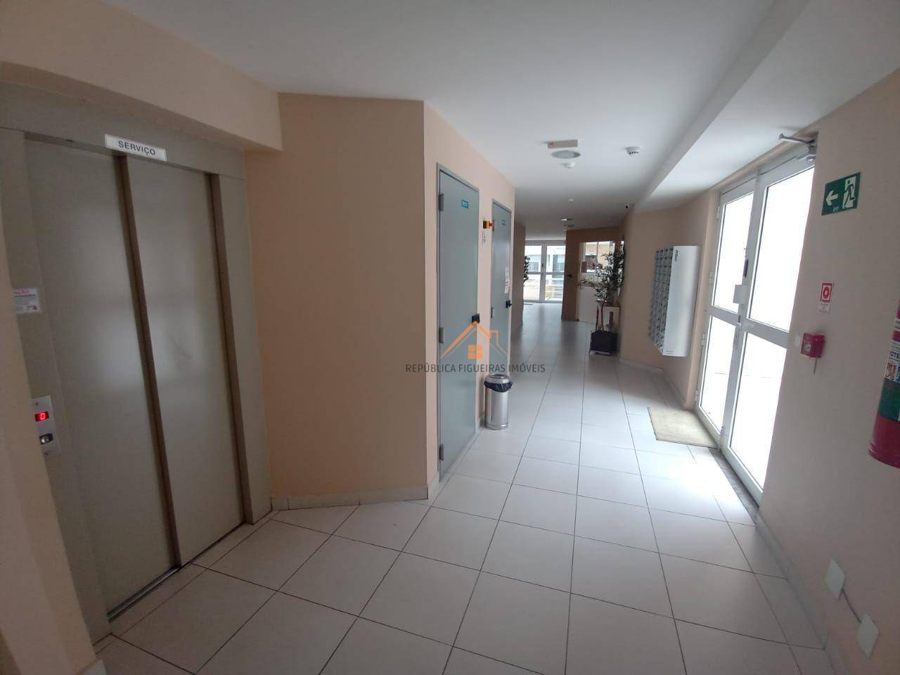 Apartamento à venda com 2 quartos, 57m² - Foto 18