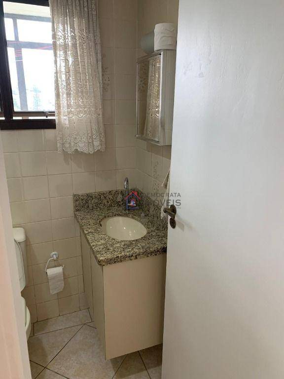 Apartamento à venda com 2 quartos, 68m² - Foto 10