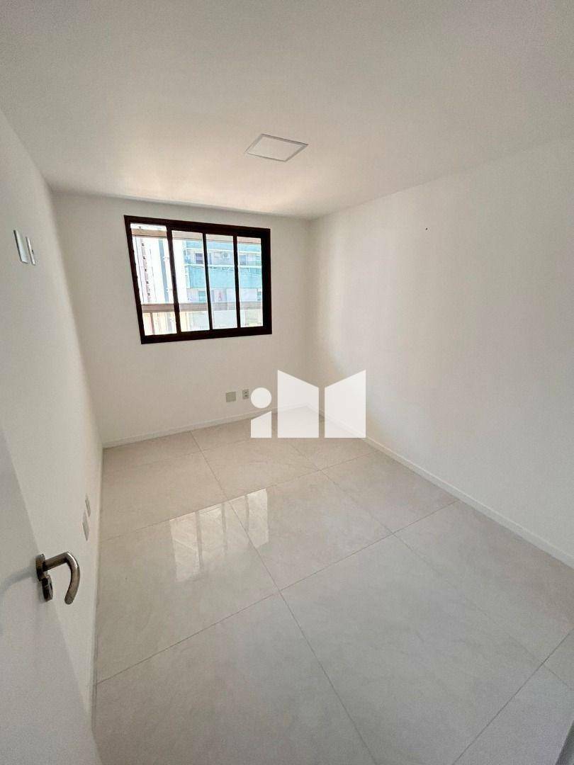 Apartamento à venda com 3 quartos, 90m² - Foto 8