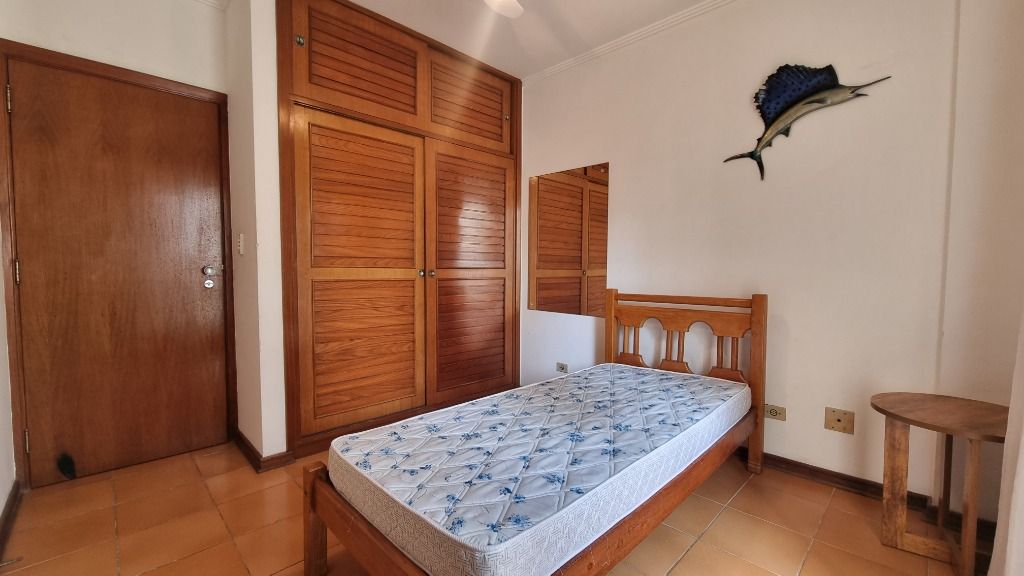 Apartamento à venda com 3 quartos, 140m² - Foto 12