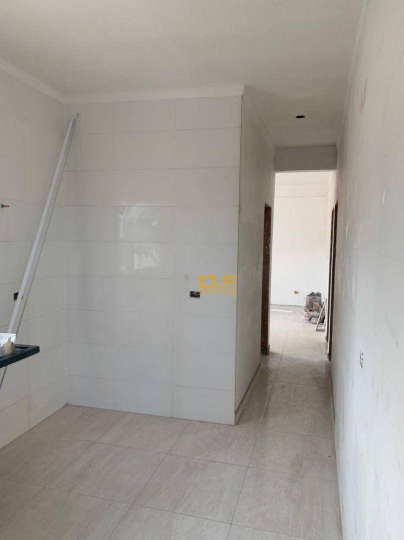 Casa à venda com 2 quartos, 74m² - Foto 13