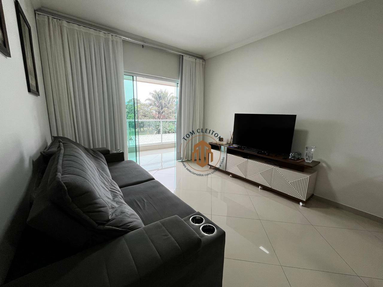 Apartamento à venda com 3 quartos, 111m² - Foto 3
