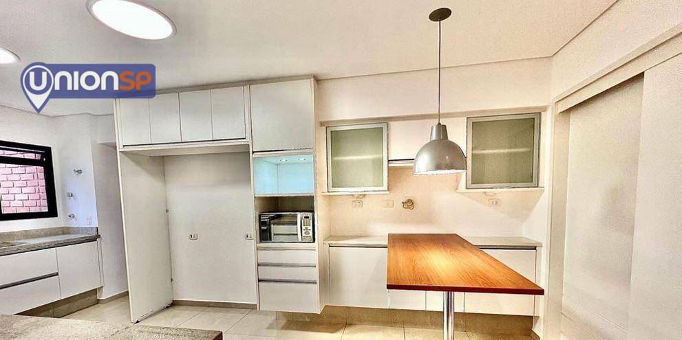 Apartamento à venda com 3 quartos, 190m² - Foto 15