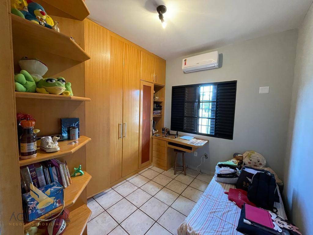 Sobrado à venda com 4 quartos, 254m² - Foto 20