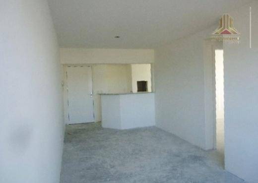 Apartamento à venda com 2 quartos, 62m² - Foto 2