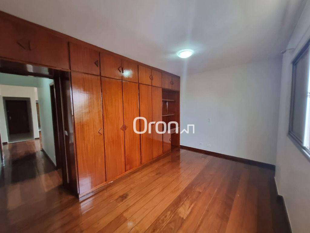 Apartamento à venda com 3 quartos, 128m² - Foto 8