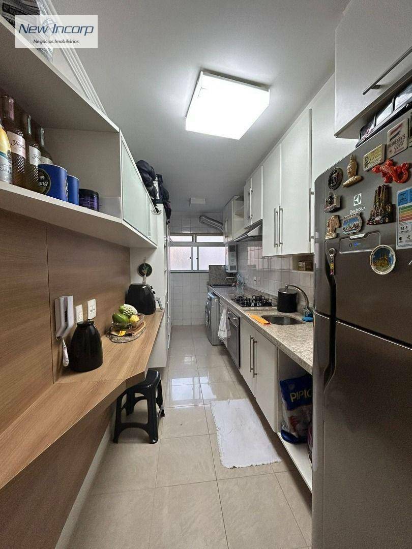 Apartamento à venda com 2 quartos, 60m² - Foto 13