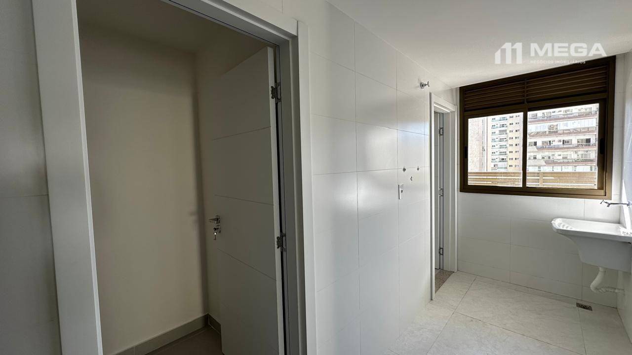 Apartamento à venda com 4 quartos, 144m² - Foto 7