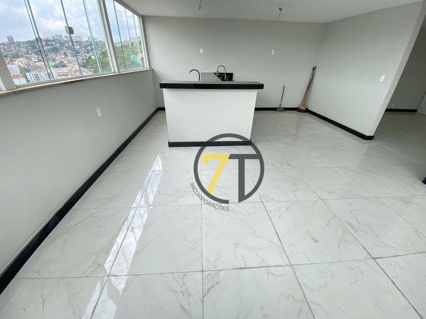 Cobertura à venda com 3 quartos, 180m² - Foto 6