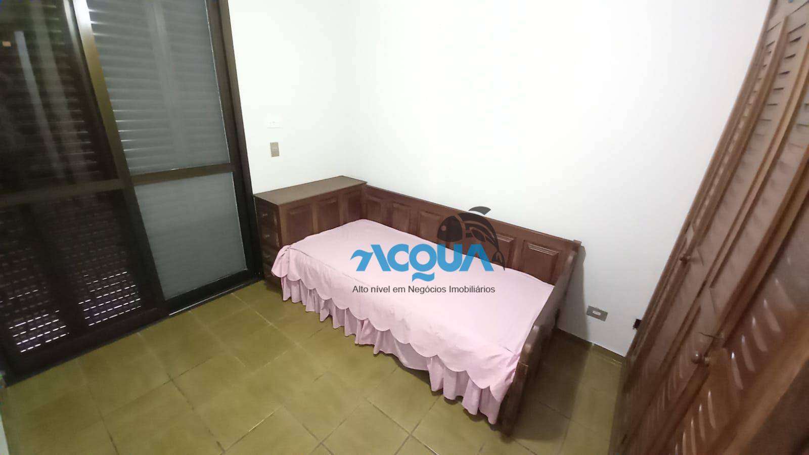 Apartamento à venda com 4 quartos, 160m² - Foto 4