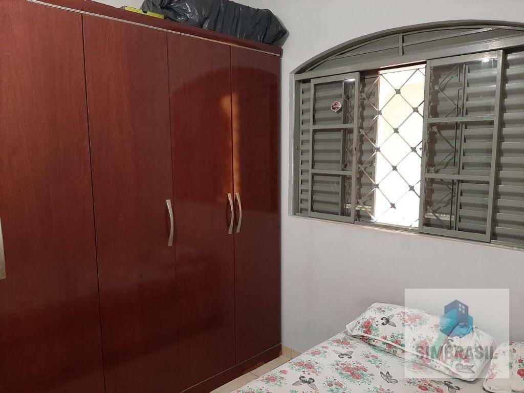 Casa à venda com 3 quartos, 110m² - Foto 10