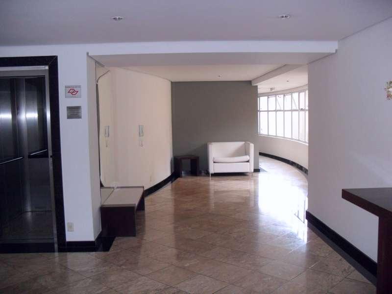 Apartamento à venda com 3 quartos, 127m² - Foto 1