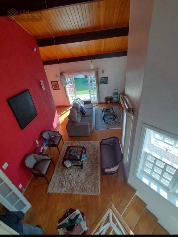 Casa, 3 quartos, 220 m² - Foto 2