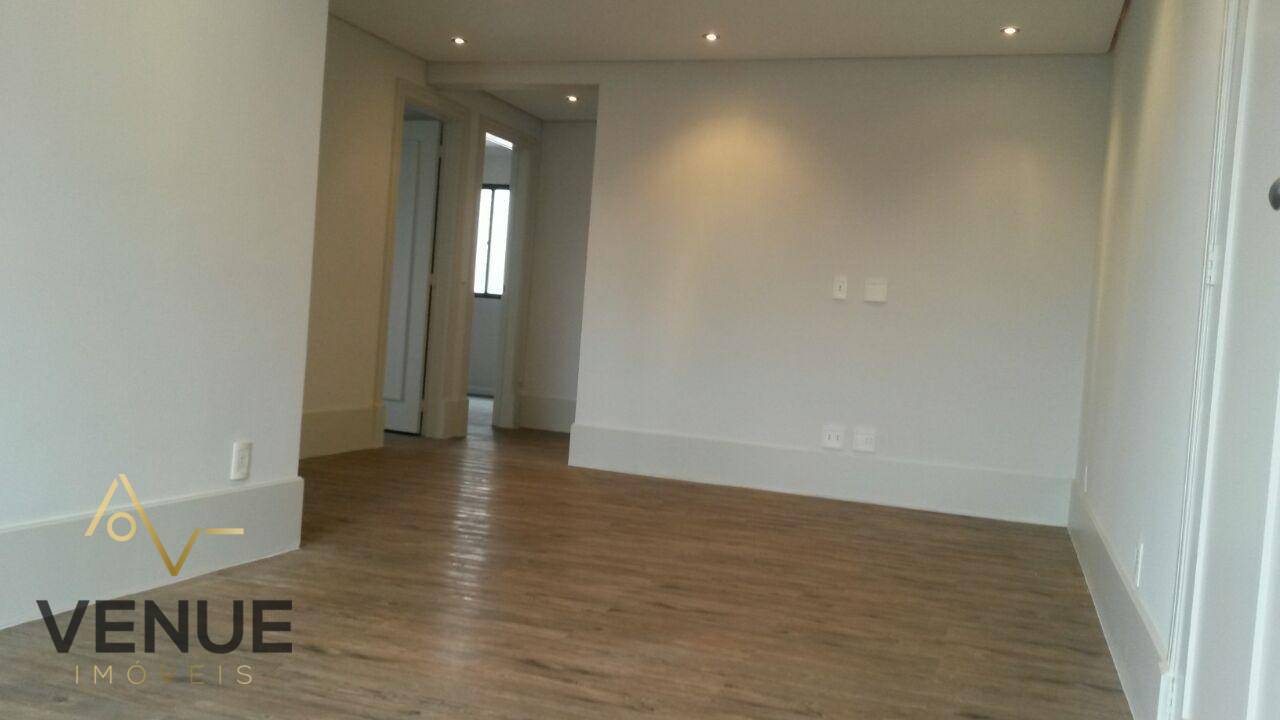 Apartamento à venda com 3 quartos, 85m² - Foto 3