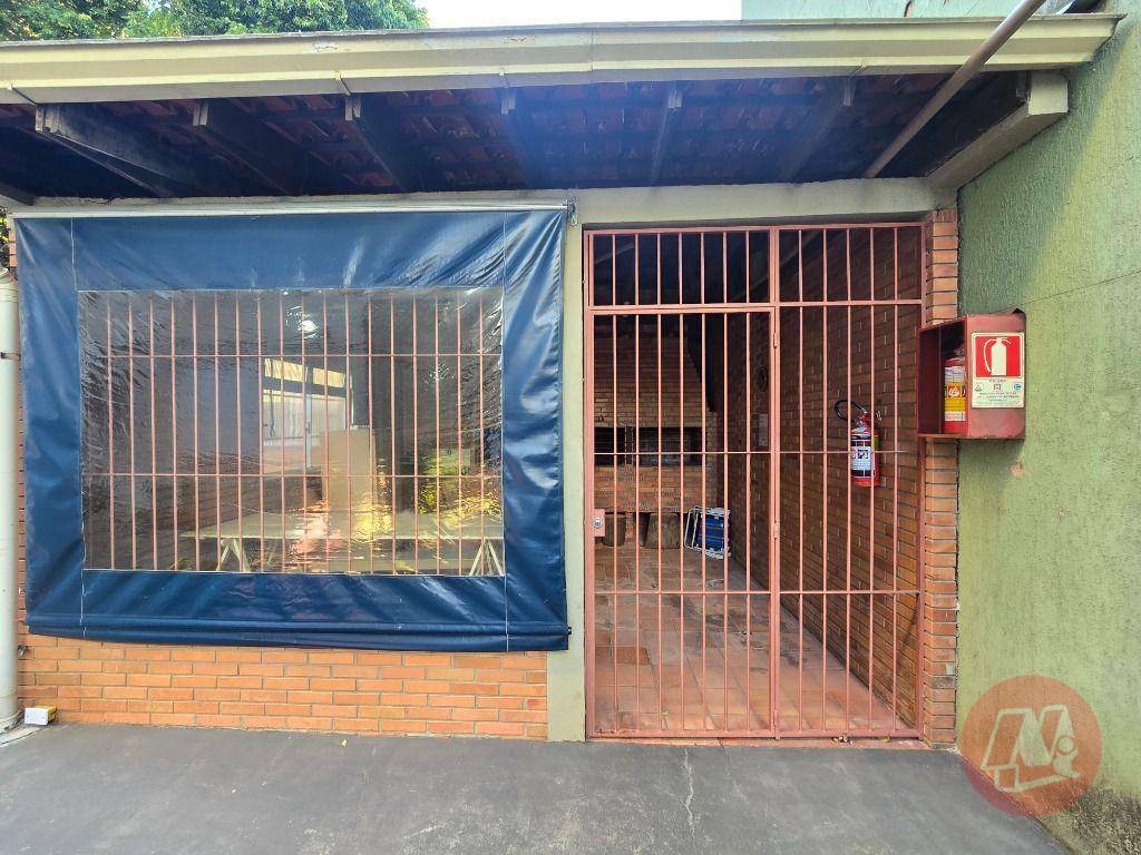 Apartamento para alugar com 2 quartos, 64m² - Foto 7
