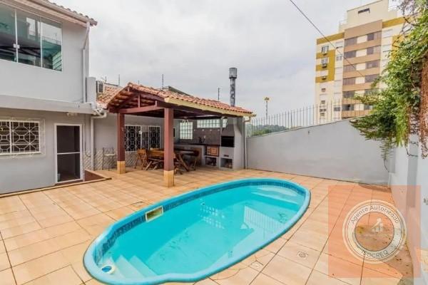 Casa à venda com 3 quartos, 208m² - Foto 17