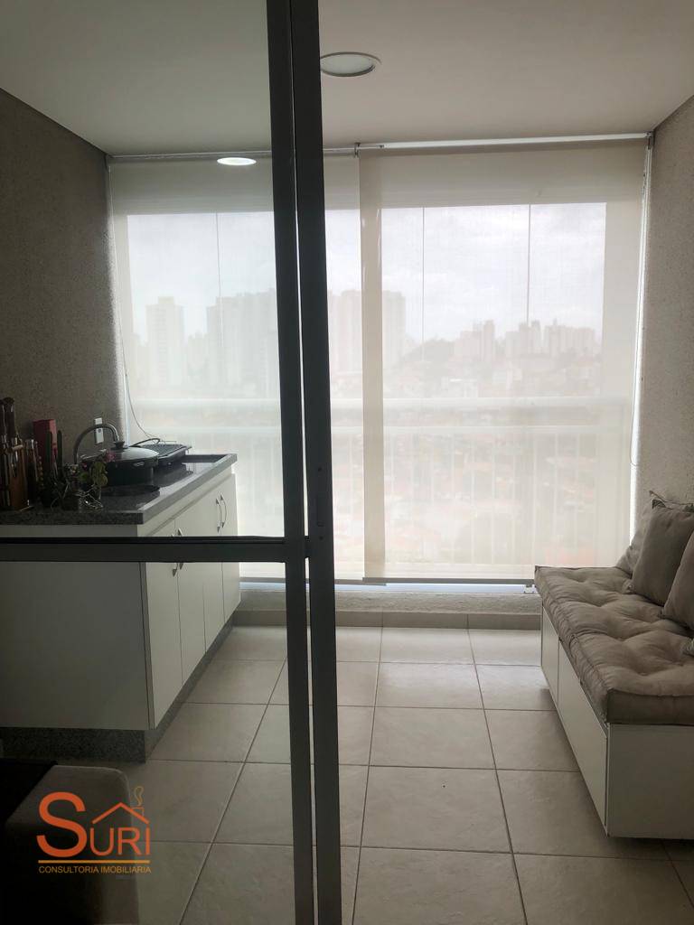 Apartamento à venda com 2 quartos, 70m² - Foto 3