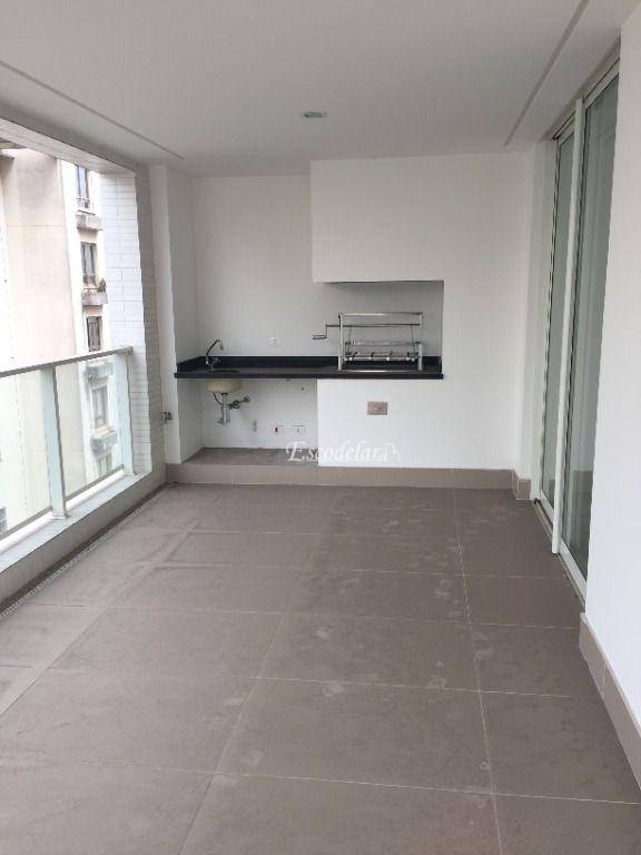 Apartamento à venda com 4 quartos, 270m² - Foto 17