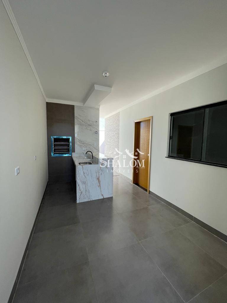 Casa à venda com 3 quartos, 100m² - Foto 6