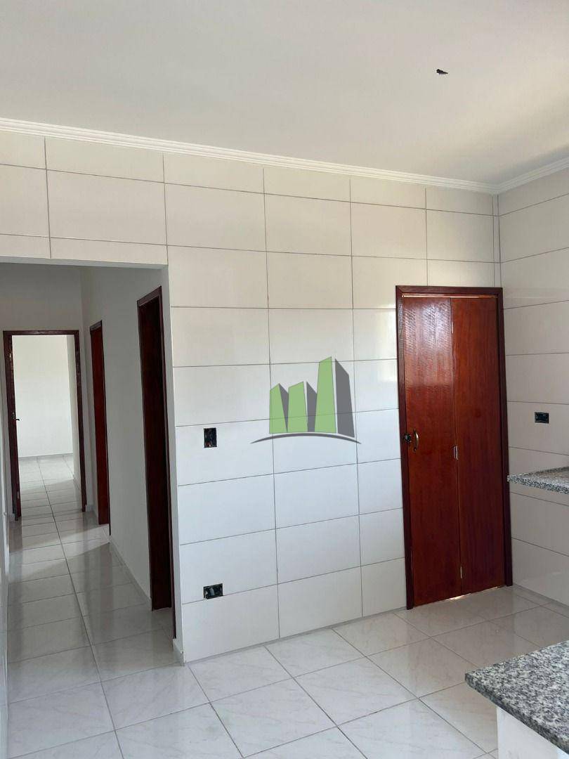 Casa à venda com 2 quartos, 52m² - Foto 8