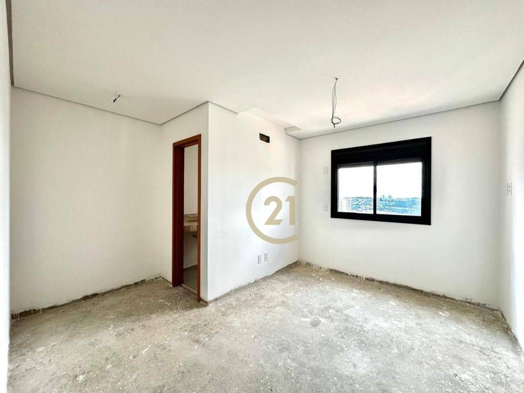 Apartamento à venda com 3 quartos, 153m² - Foto 15