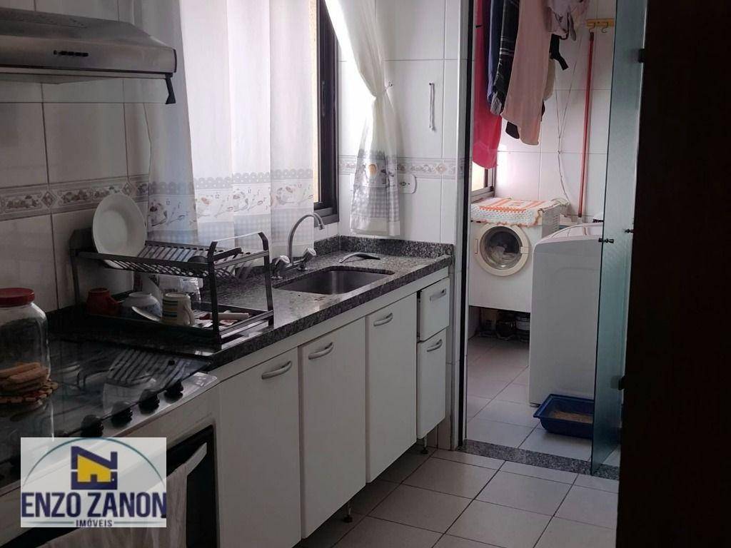 Apartamento à venda com 3 quartos, 77m² - Foto 4