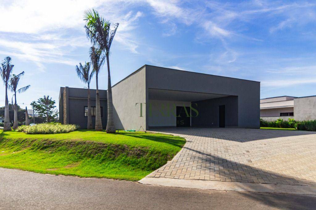 Casa de Condomínio à venda com 4 quartos, 477m² - Foto 4