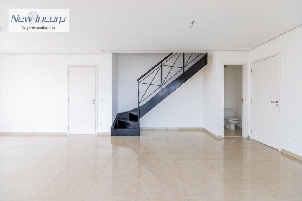 Apartamento à venda com 3 quartos, 227m² - Foto 5