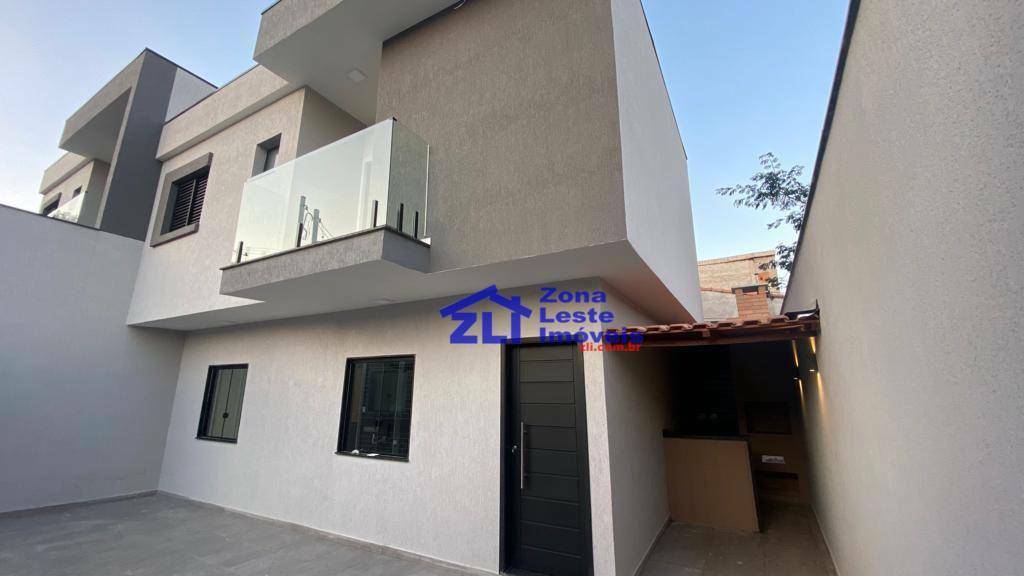 Sobrado à venda com 3 quartos, 142m² - Foto 1