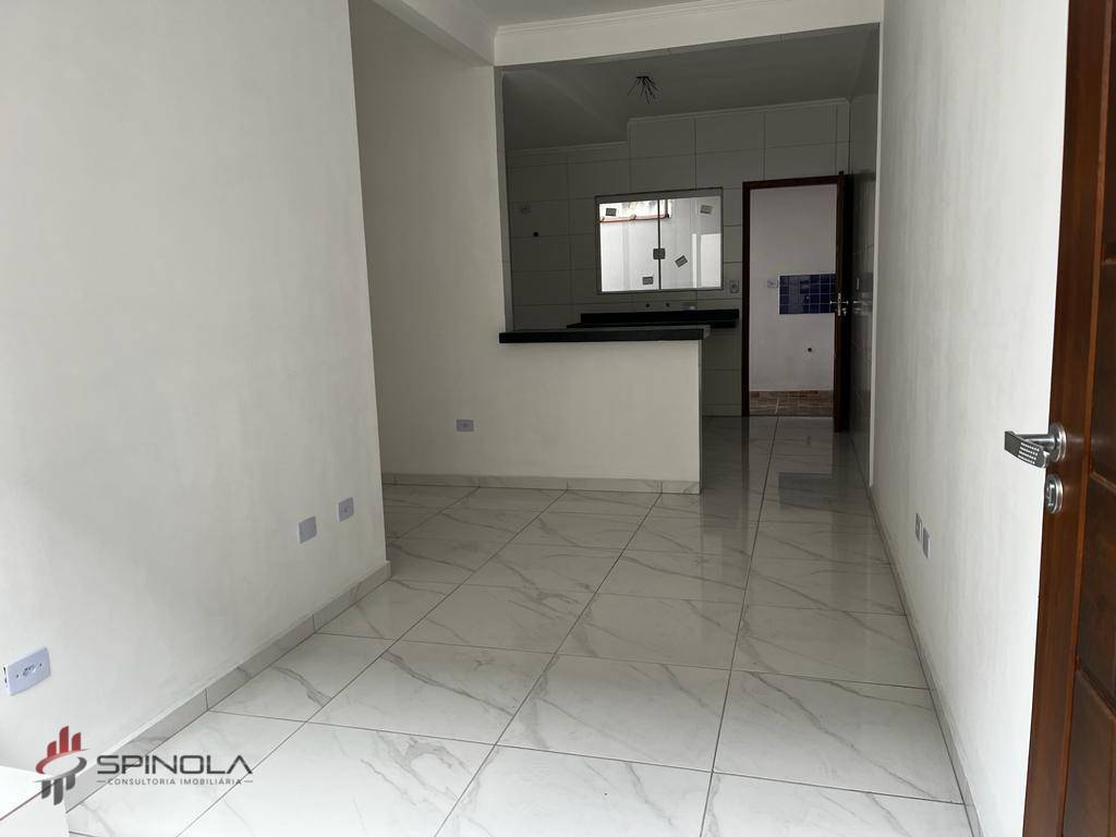 Sobrado à venda com 2 quartos, 58m² - Foto 2