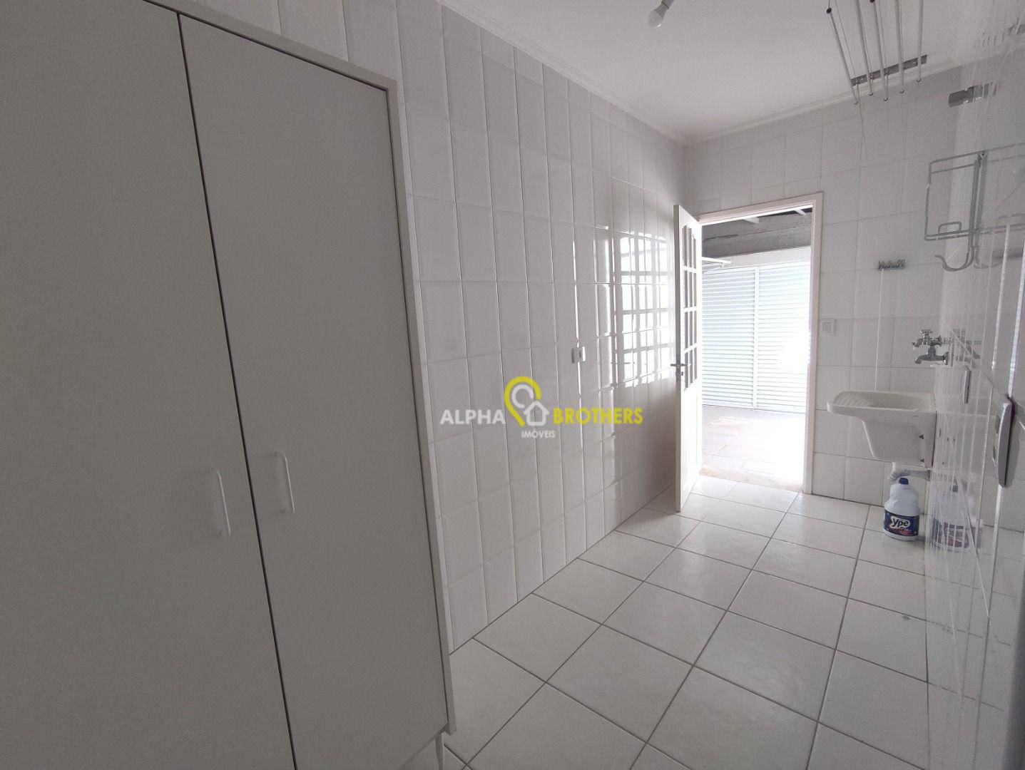 Casa de Condomínio à venda e aluguel com 3 quartos, 300m² - Foto 8