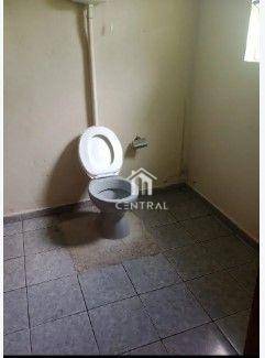 Casa à venda com 5 quartos, 200m² - Foto 7