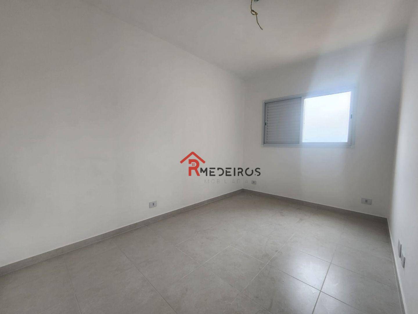 Apartamento à venda com 2 quartos, 70m² - Foto 24