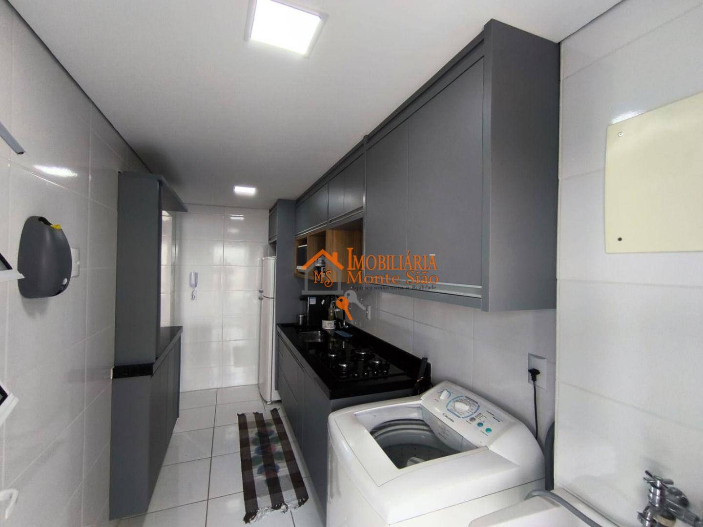 Apartamento à venda com 2 quartos, 57m² - Foto 17