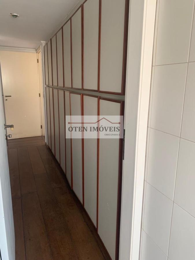 Apartamento à venda com 3 quartos, 192m² - Foto 29