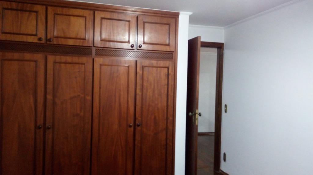 Apartamento à venda com 4 quartos, 223m² - Foto 6