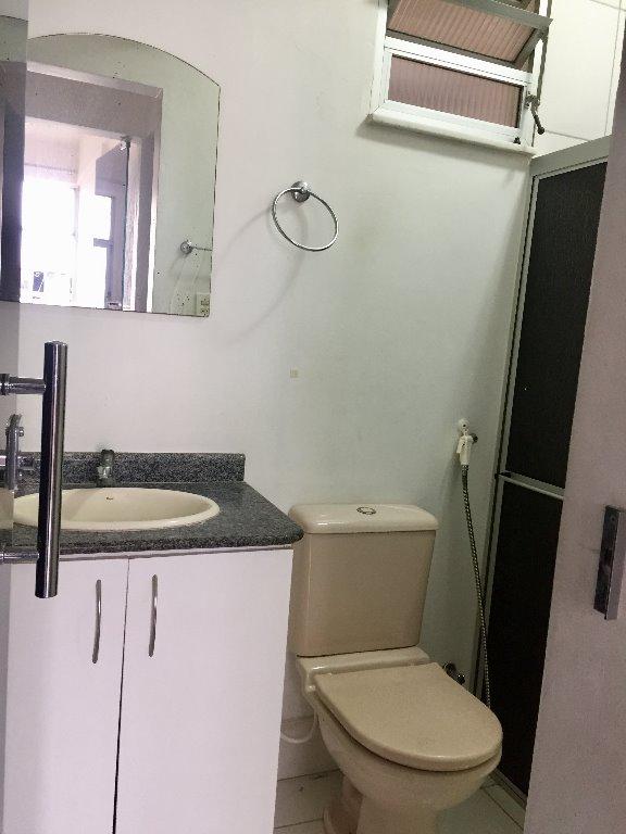 Apartamento à venda com 2 quartos, 60m² - Foto 18