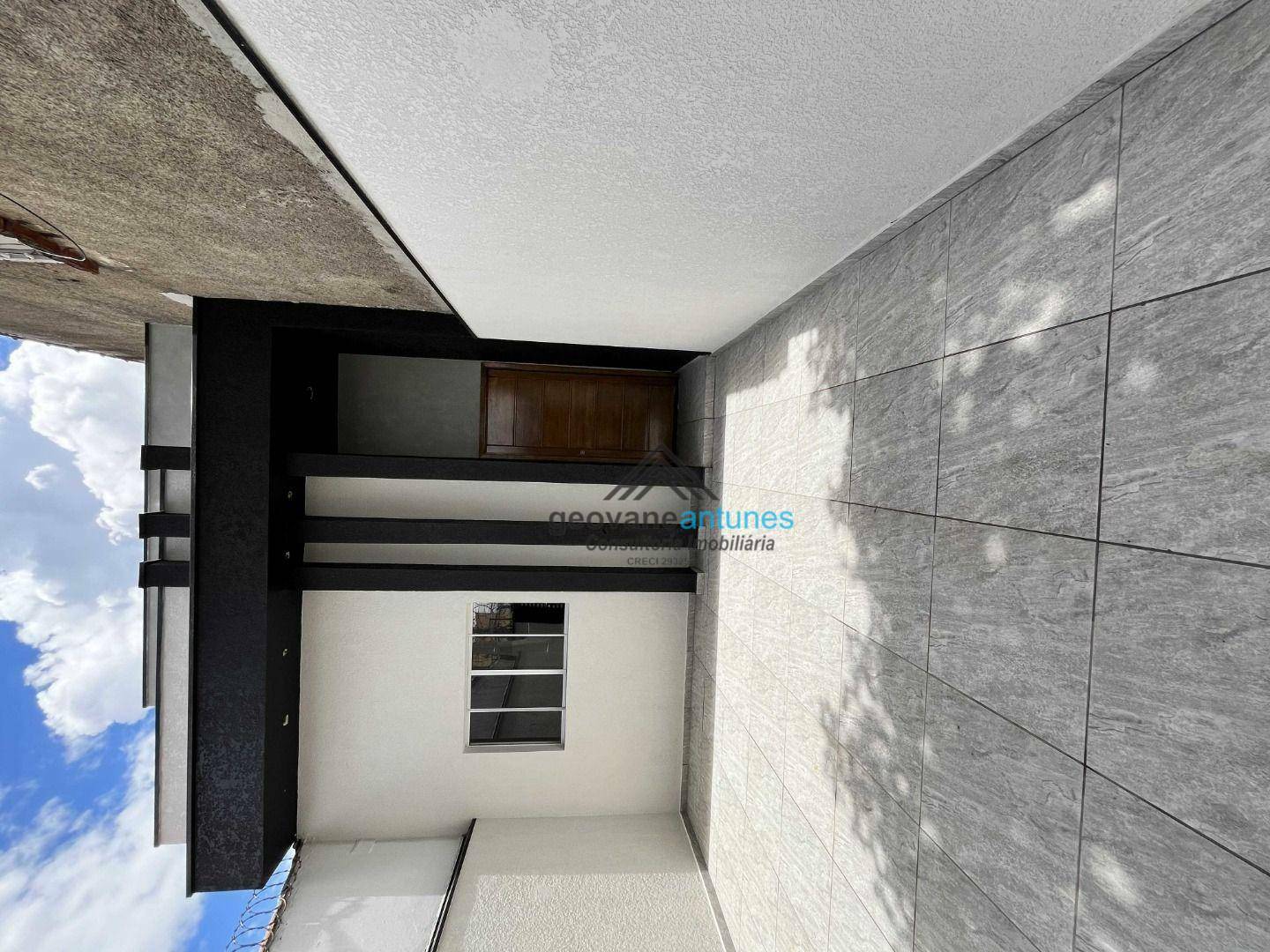 Casa à venda com 2 quartos, 67m² - Foto 5