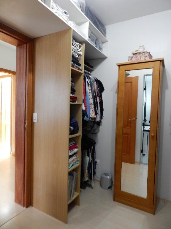 Sobrado à venda com 3 quartos, 340m² - Foto 32